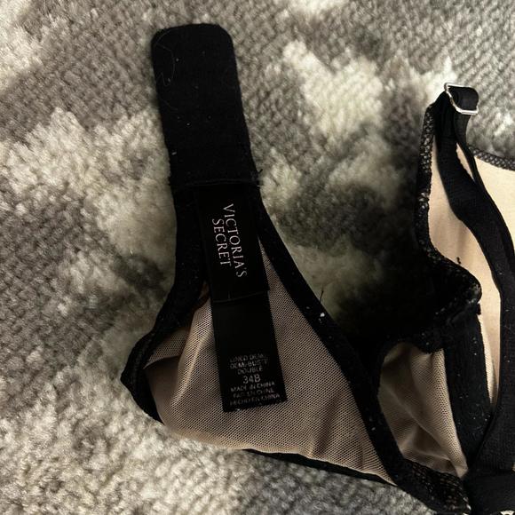 Victoria Secret Lace Demi Lined Underwire Bra 34B - Picture 4 of 4